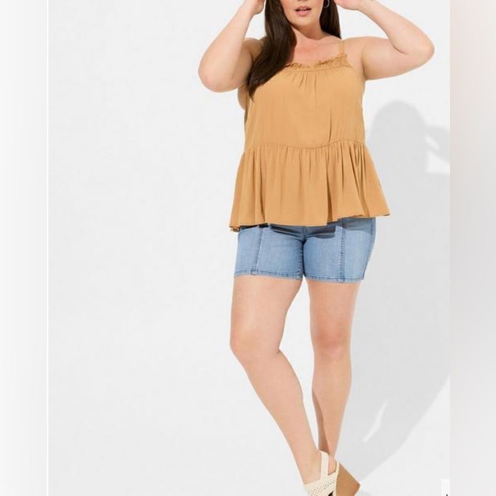 Torrid Cottagecore Boho Tank Tan/Brown Crochet, Ruffle bottom, NWT 2X